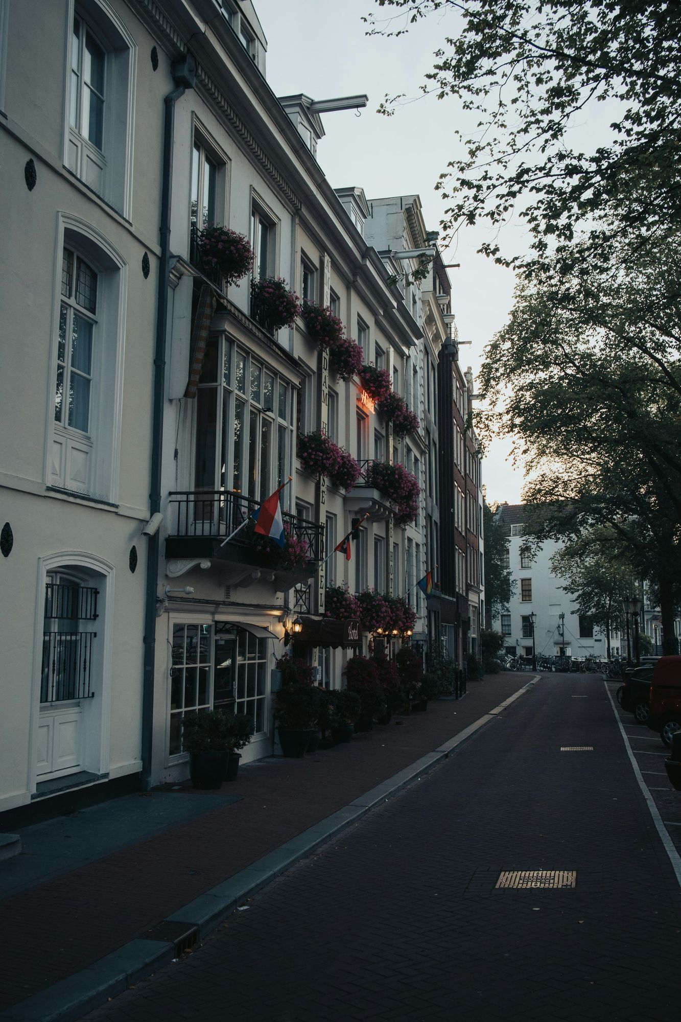 A quiet Marylebone side street with balconies